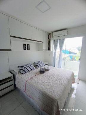 Suíte privativa nos Ingleses em apartamento compartilhado